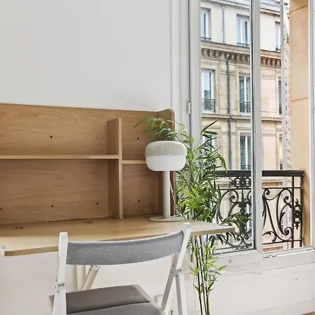 Arc De Triomphe Apartment